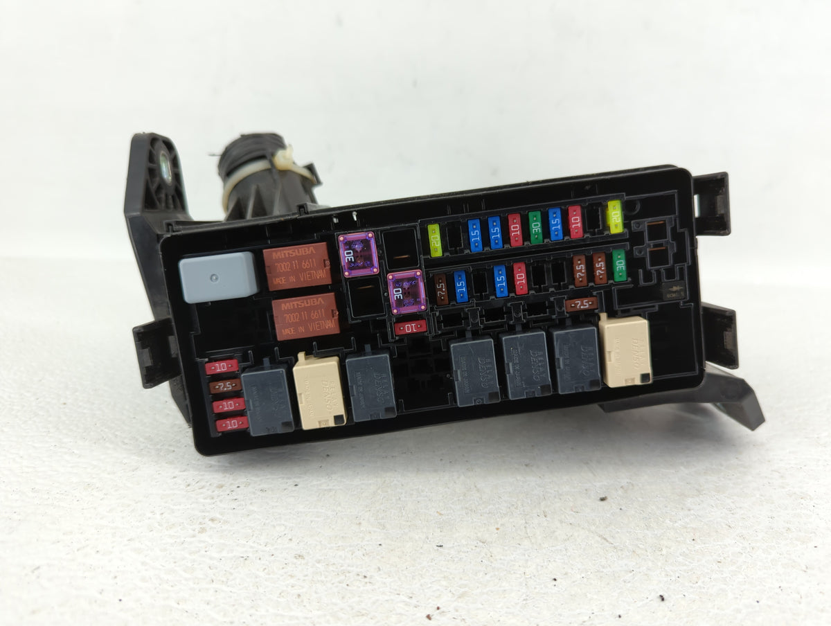 2013 Dodge Durango Fusebox Fuse Box Panel Relay Module P/N:T5A-D Fits OEM Used Auto Parts - Oemusedautoparts1.com