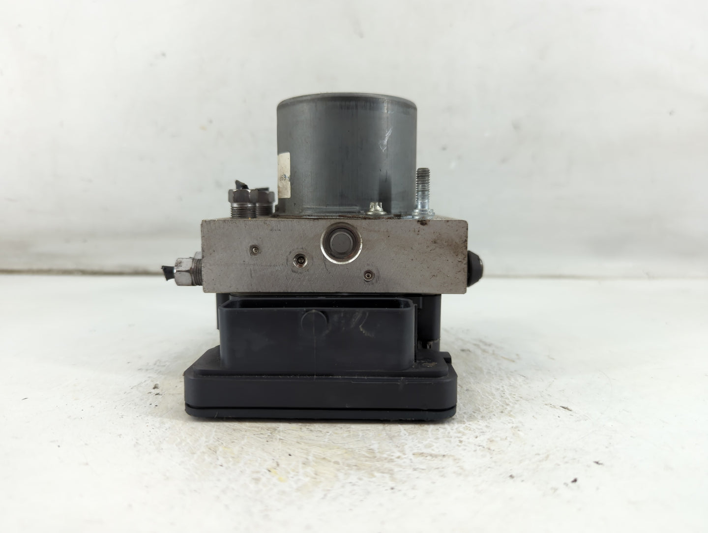 2015-2020 Dodge Grand Caravan ABS Pump Control Module Replacement P/N:68443867AA Fits Fits 2015 2016 2017 2018 2019 2020 OEM