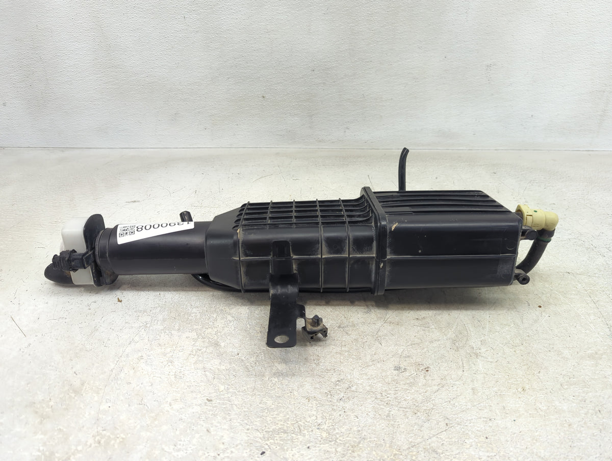 2020 Dodge Grand Caravan Fuel Vapor Charcoal Canister - Oemusedautoparts1.com