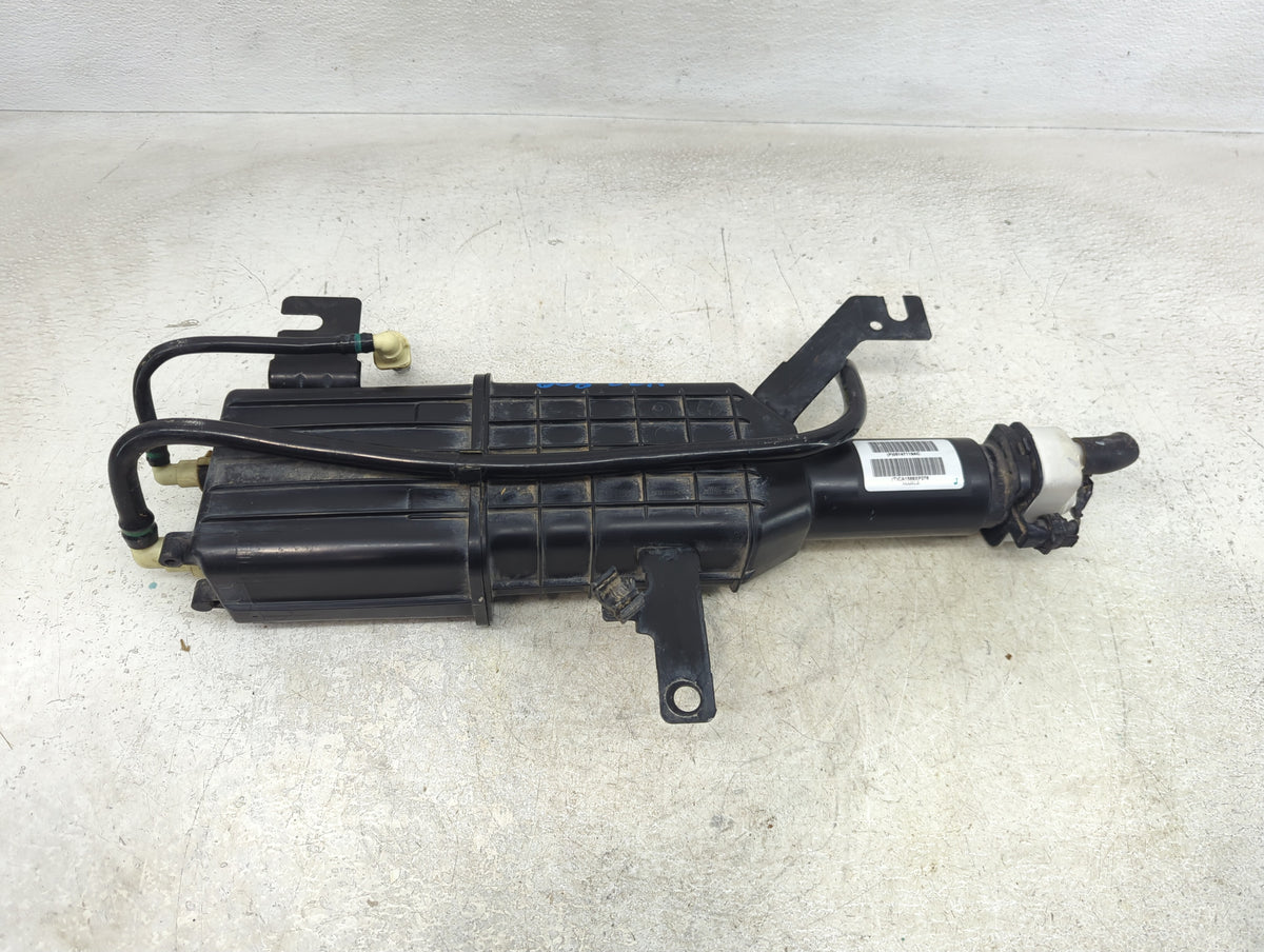 2020 Dodge Grand Caravan Fuel Vapor Charcoal Canister - Oemusedautoparts1.com
