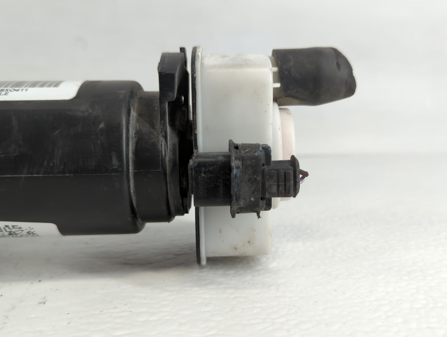 2020 Dodge Grand Caravan Fuel Vapor Charcoal Canister - Oemusedautoparts1.com