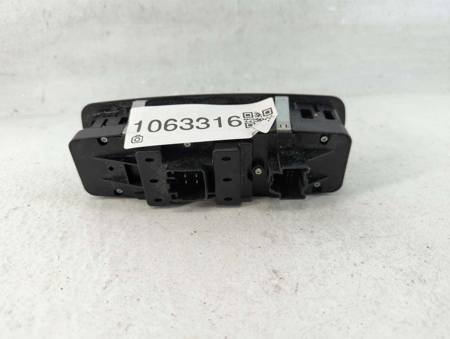 2018-2020 Dodge Journey Master Power Window Switch Replacement Driver Side Left P/N:68307001AC Fits Fits 2018 2019 2020 OEM 