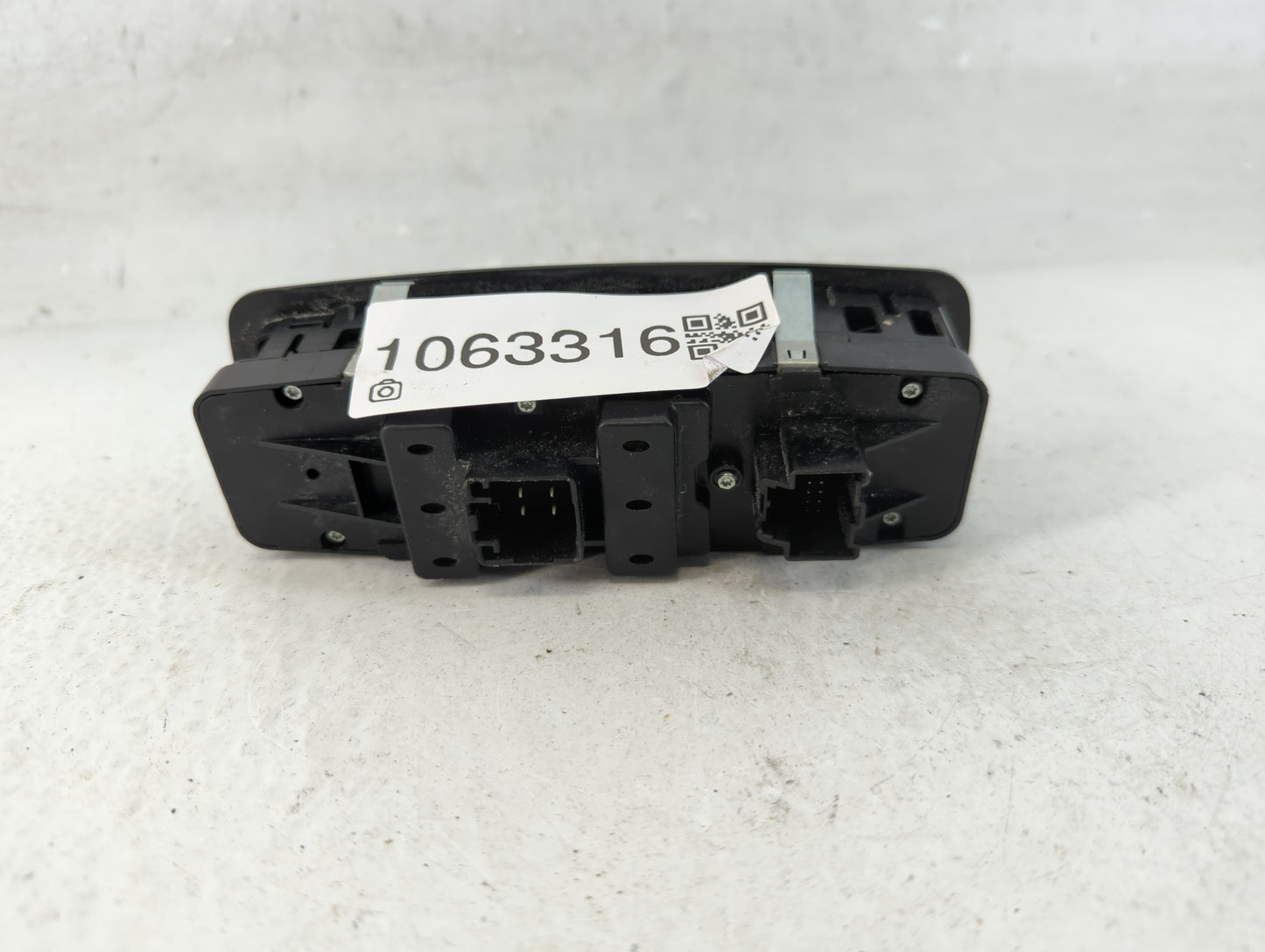 2018-2020 Dodge Journey Master Power Window Switch Replacement Driver Side Left P/N:68307001AC Fits Fits 2018 2019 2020 OEM 
