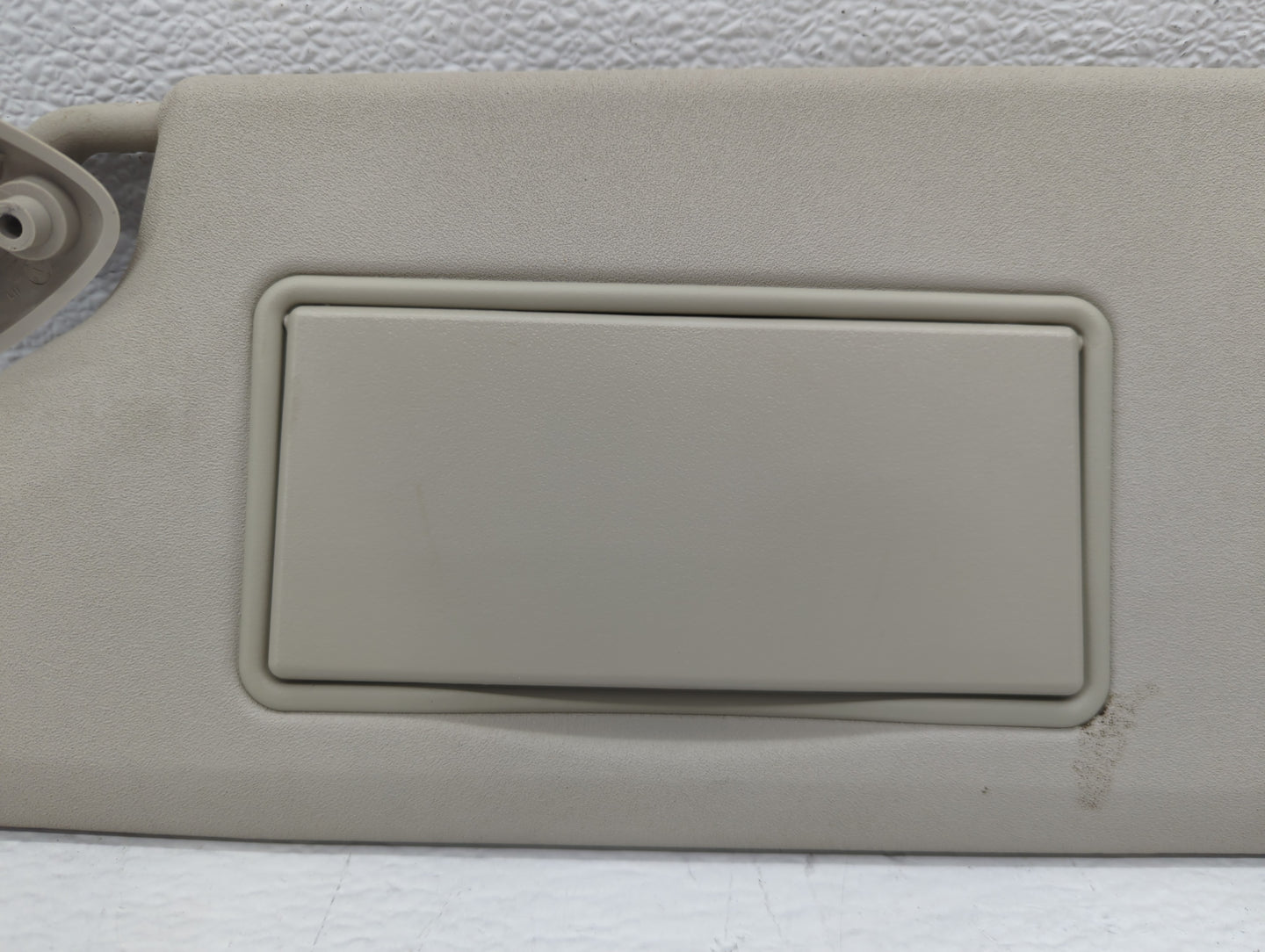 2020 Dodge Journey Sun Visor Shade Replacement Driver Left Mirror Fits OEM Used Auto Parts - Oemusedautoparts1.com