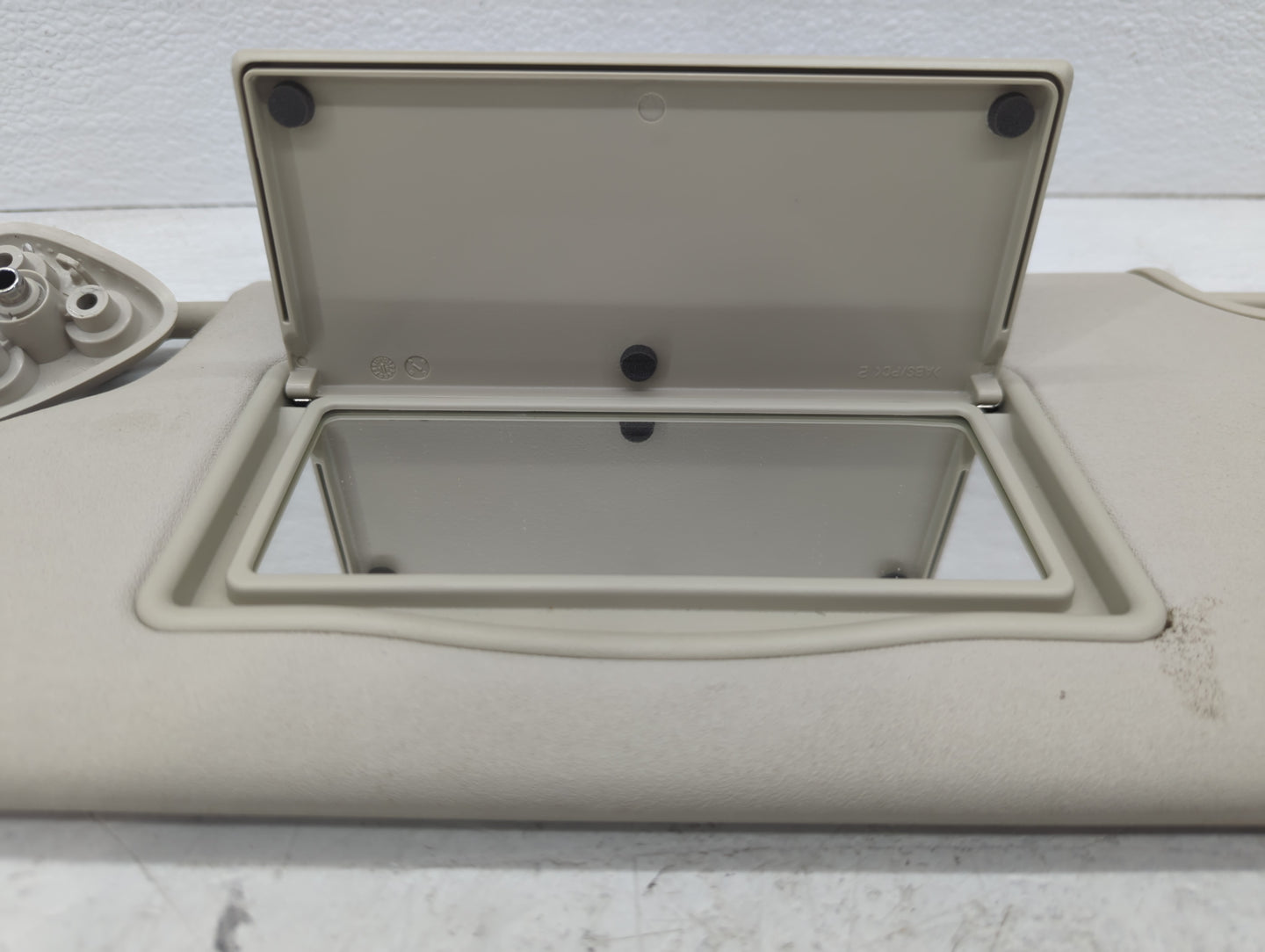 2020 Dodge Journey Sun Visor Shade Replacement Driver Left Mirror Fits OEM Used Auto Parts - Oemusedautoparts1.com