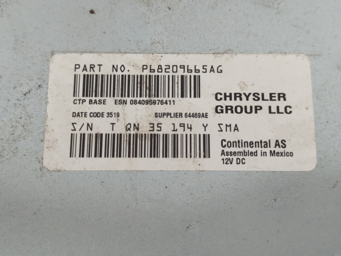2018-2020 Dodge Journey Radio AM FM Cd Player Receiver Replacement P/N:P68209665AG Fits Fits 2018 2019 2020 OEM Used Auto Pa