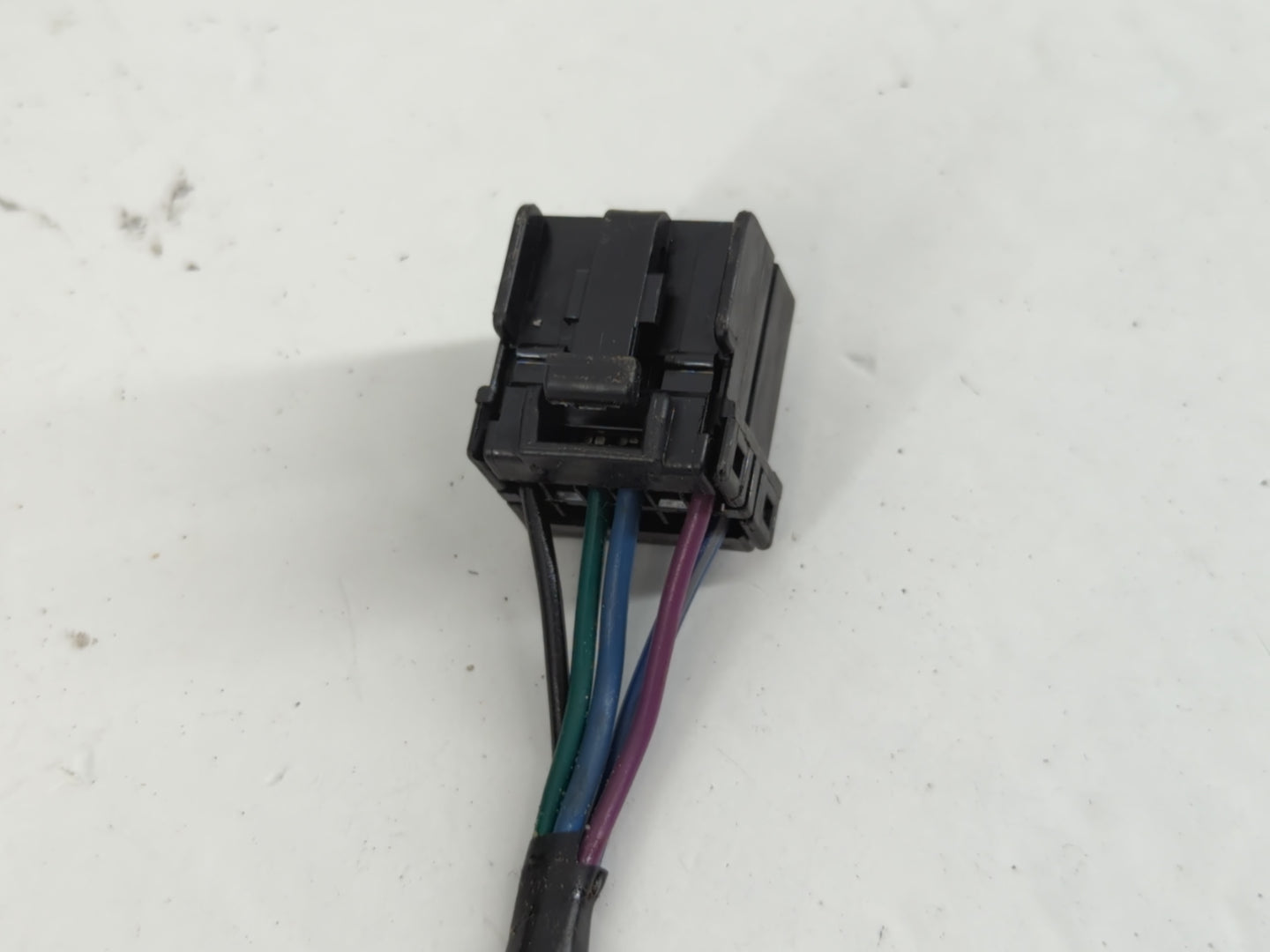 2020 Dodge Journey Side Mirror Replacement Passenger Right View Door Mirror P/N:E11026144 Fits OEM Used Auto Parts - Oemused