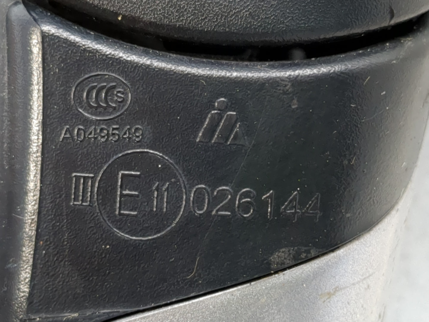 2020 Dodge Journey Side Mirror Replacement Driver Left View Door Mirror P/N:E11026144 4820Z Fits OEM Used Auto Parts - Oemus