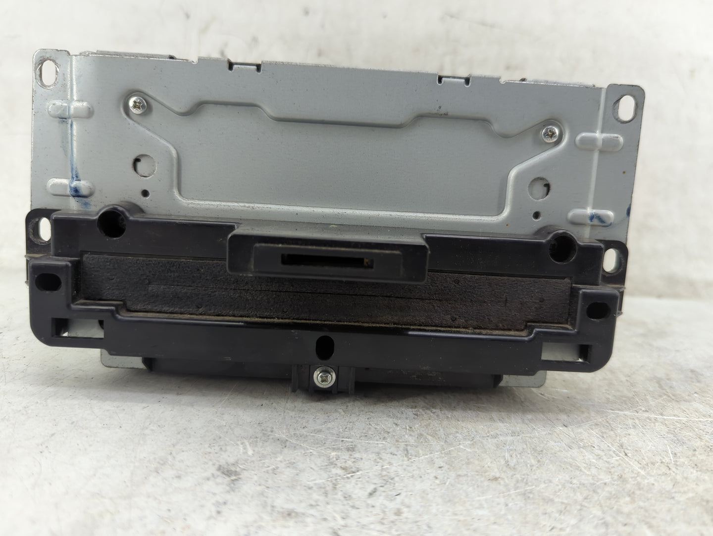 2018-2020 Dodge Journey Radio AM FM Cd Player Receiver Replacement Fits Fits 2018 2019 2020 OEM Used Auto Parts - Oemusedaut