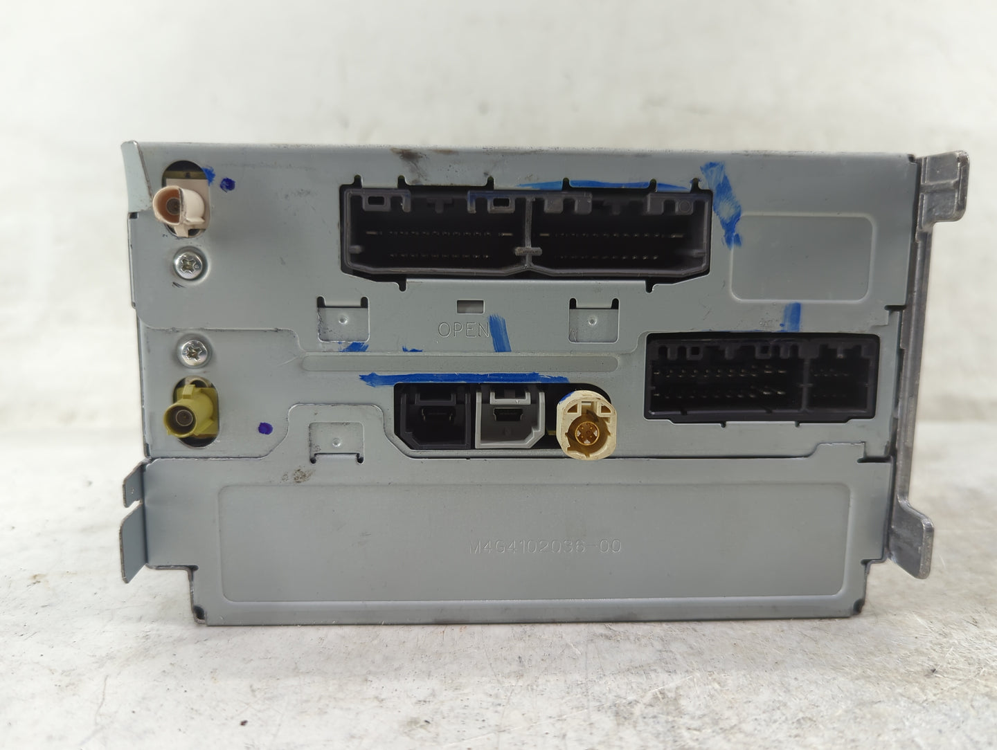 2018-2020 Dodge Journey Radio AM FM Cd Player Receiver Replacement Fits Fits 2018 2019 2020 OEM Used Auto Parts - Oemusedaut