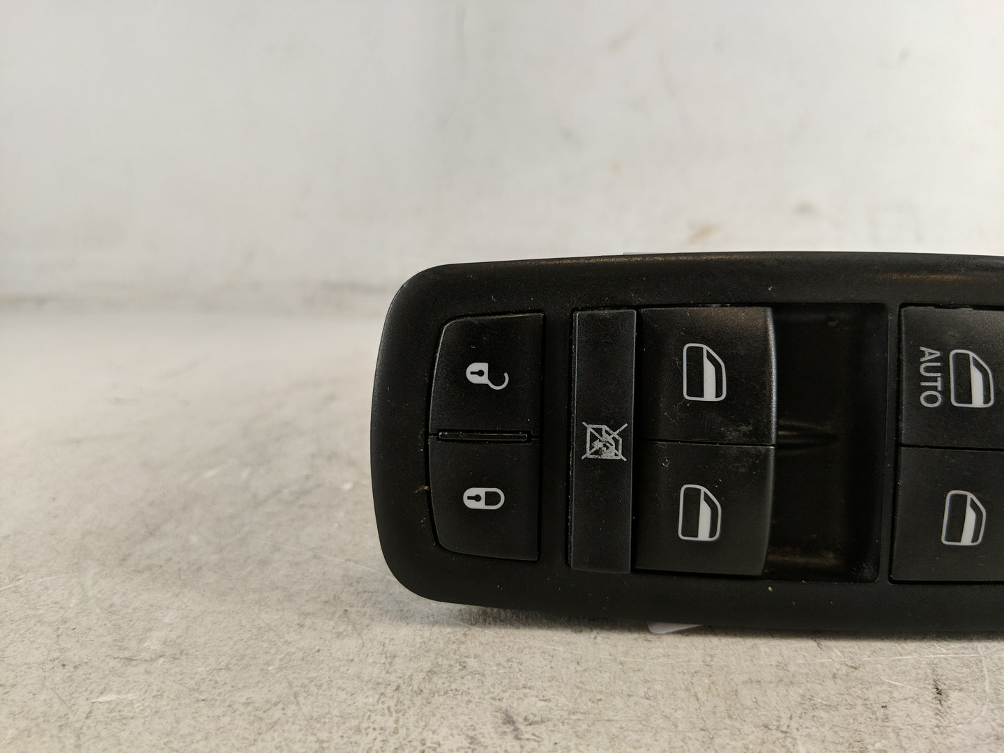 2018-2020 Dodge Journey Master Power Window Switch Replacement Driver Side Left P/N:68307001AC Fits Fits 2018 2019 2020 OEM 