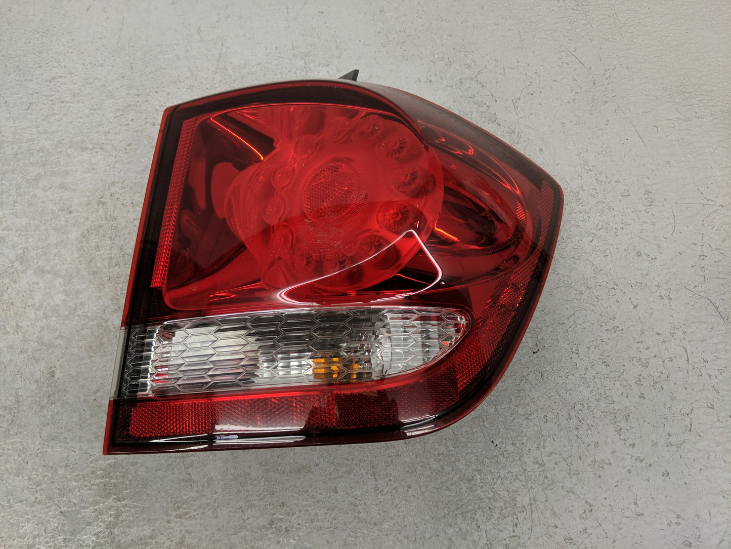 2020 Dodge Journey Tail Light Assembly Passenger Right OEM P/N:68078464AD Fits OEM Used Auto Parts - Oemusedautoparts1.com