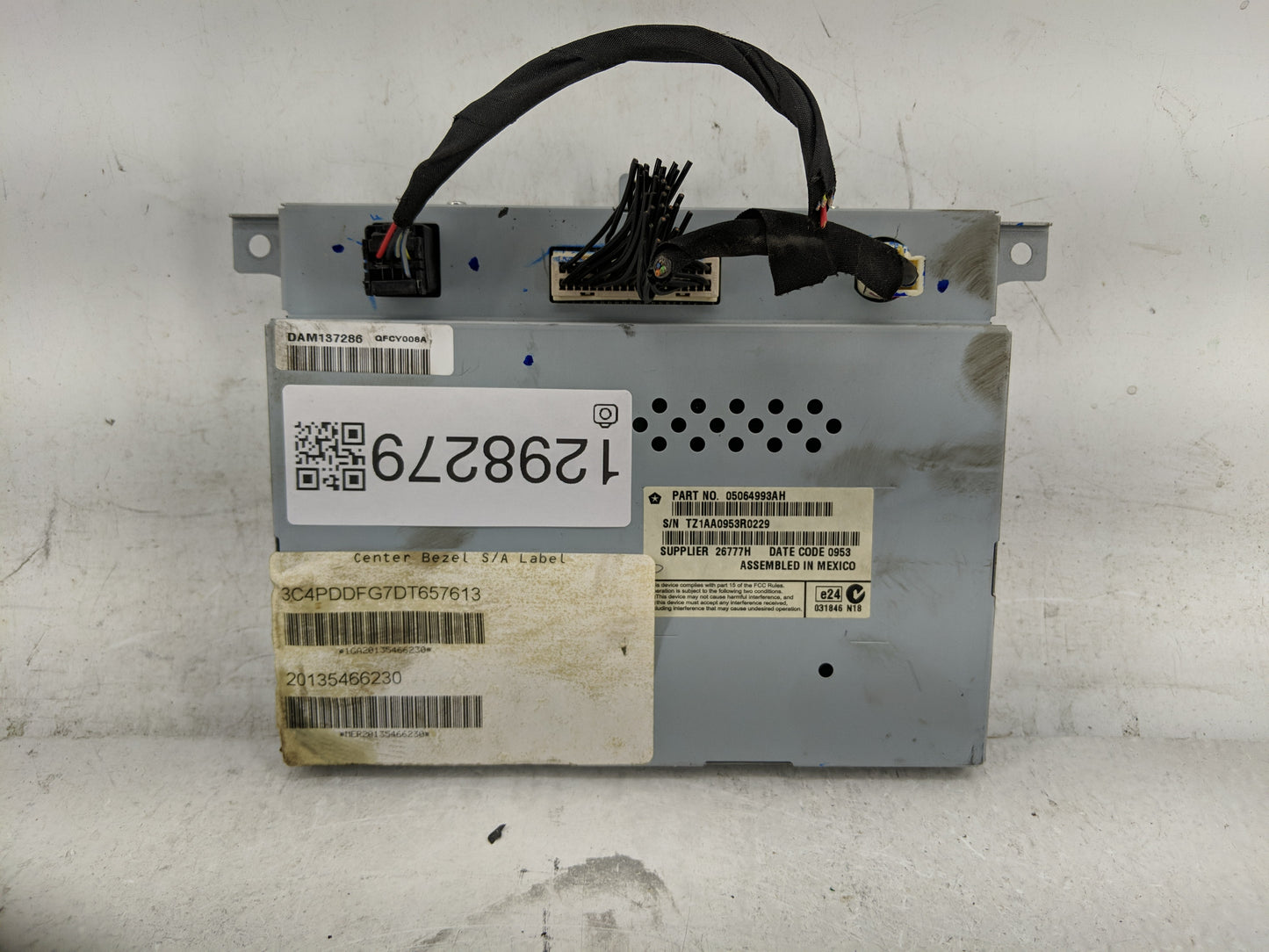 2020 Dodge Journey Information Display Screen - Oemusedautoparts1.com