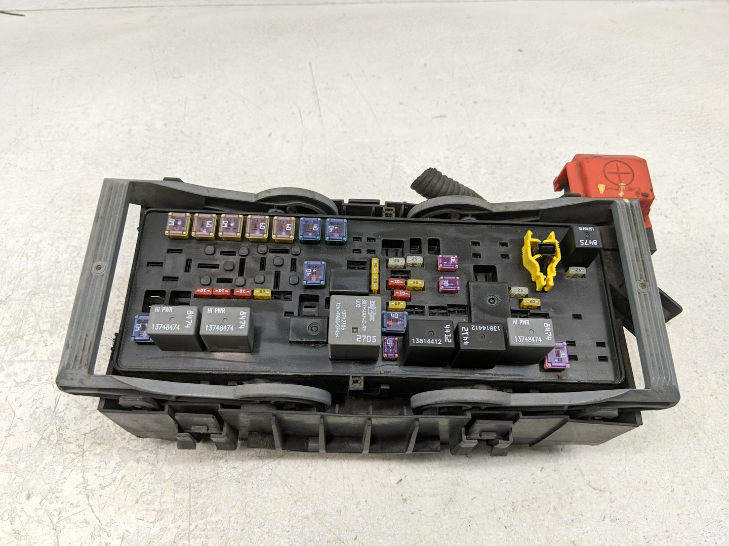 2020 Dodge Journey Fusebox Fuse Box Panel Relay Module P/N:68143317AD Fits OEM Used Auto Parts - Oemusedautoparts1.com