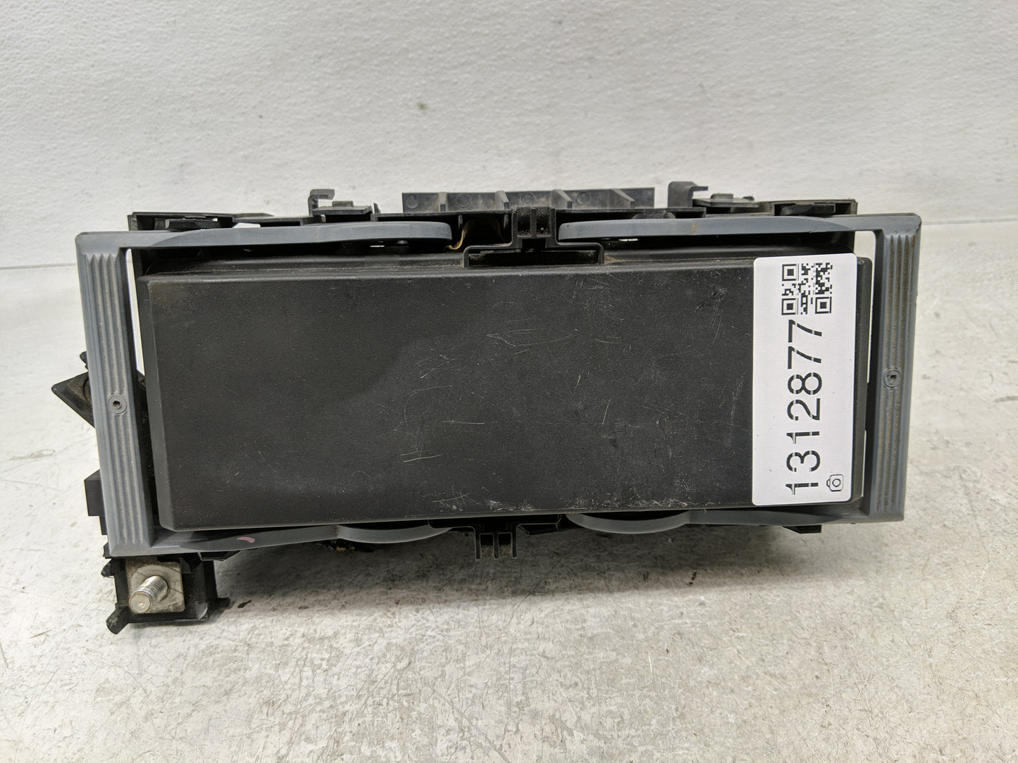 2012-2020 Dodge Journey Fusebox Fuse Box Relay Module Tipm 68079356ab - Oemusedautoparts1.com