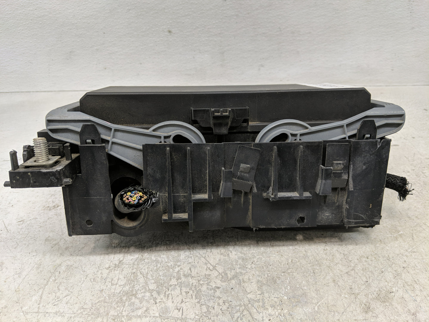 2012-2020 Dodge Journey Fusebox Fuse Box Relay Module Tipm 68079356ab - Oemusedautoparts1.com