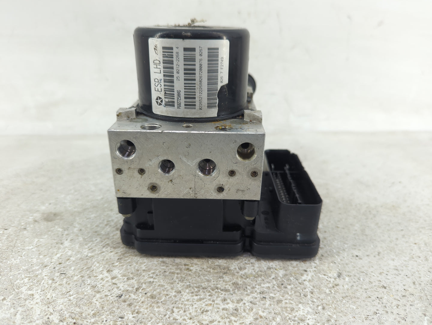 2020 Dodge Journey ABS Pump Control Module Replacement P/N:P68272500AD P68148760AB Fits OEM Used Auto Parts - Oemusedautopar