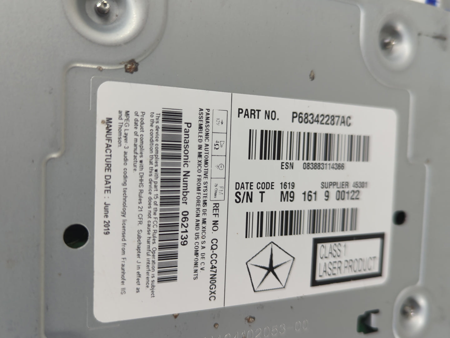 2018-2020 Dodge Journey Radio AM FM Cd Player Receiver Replacement P/N:P68342287AC Fits Fits 2018 2019 2020 OEM Used Auto Pa