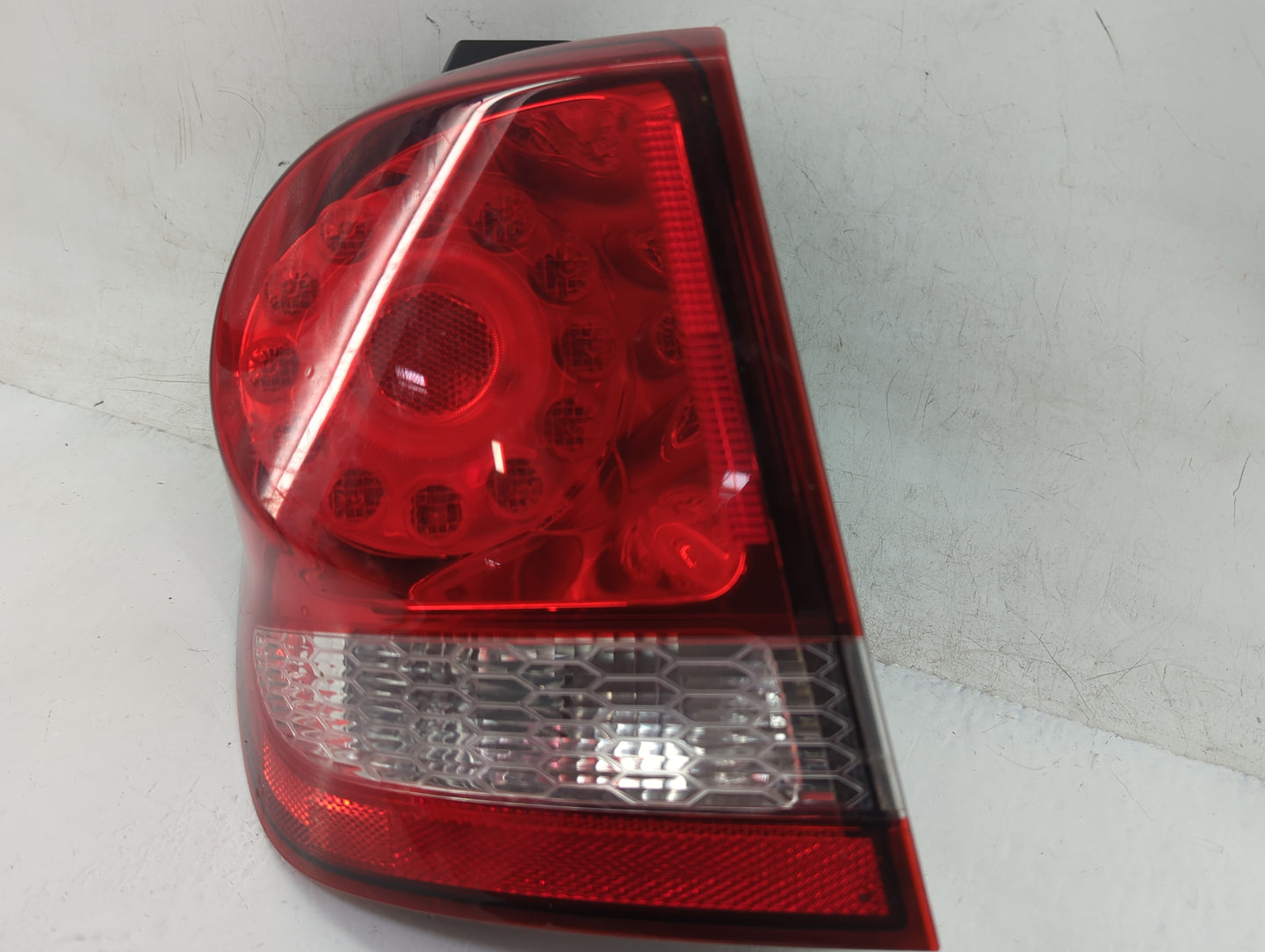 2020 Dodge Journey Tail Light Assembly Driver Left OEM P/N:68078465AD Fits OEM Used Auto Parts - Oemusedautoparts1.com