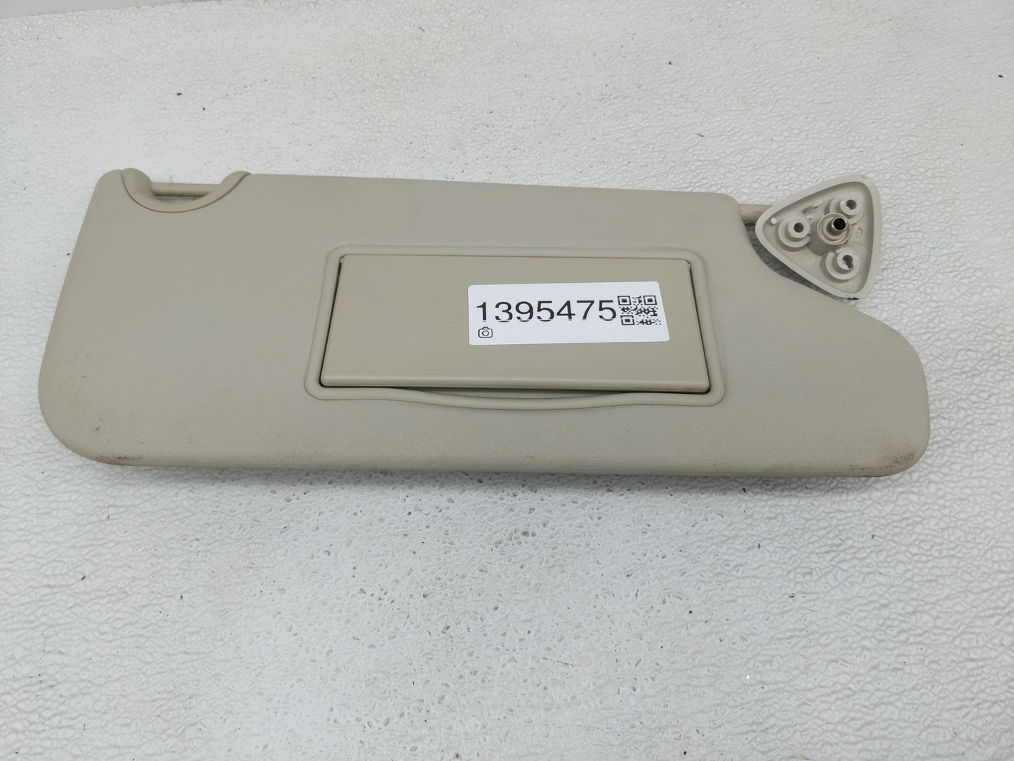 2020 Dodge Journey Sun Visor Shade Replacement Passenger Right Mirror Fits OEM Used Auto Parts - Oemusedautoparts1.com