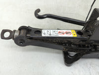 2020 Dodge Journey Spare Scissor Car Jack - Oemusedautoparts1.com