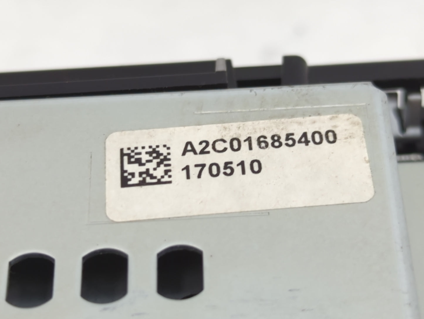 2018-2020 Dodge Journey Radio AM FM Cd Player Receiver Replacement P/N:170510 A2C01685400 Fits Fits 2018 2019 2020 OEM Used 