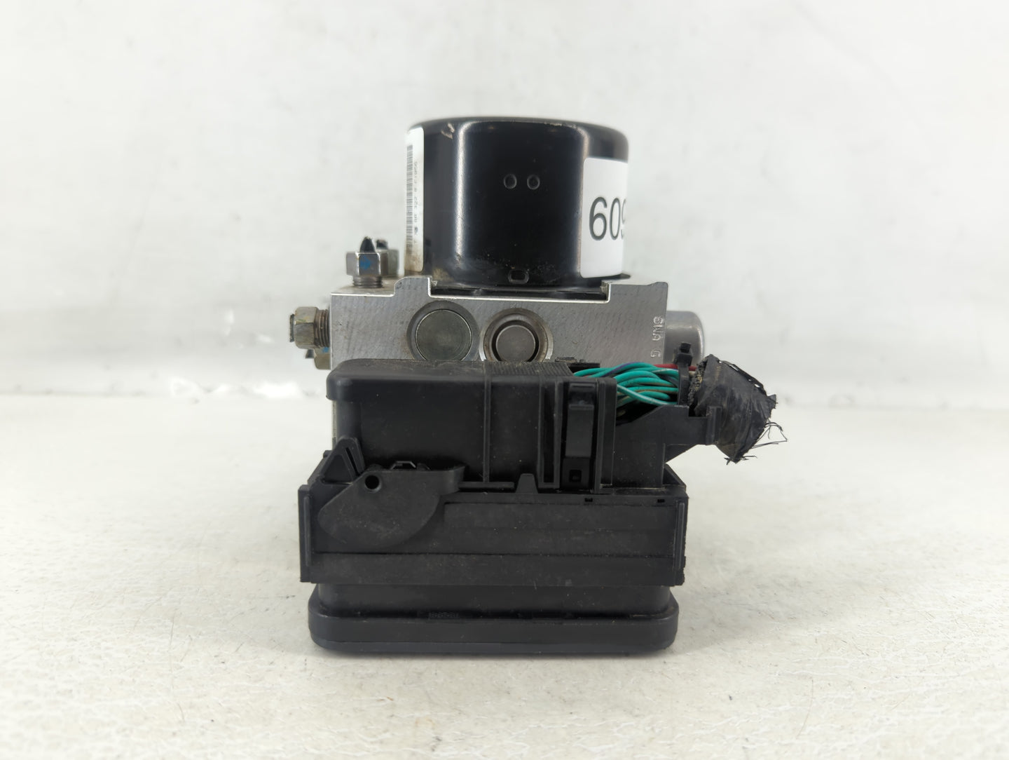 2020 Dodge Journey ABS Pump Control Module Replacement P/N:022652 P68339085AB Fits OEM Used Auto Parts - Oemusedautoparts1.c