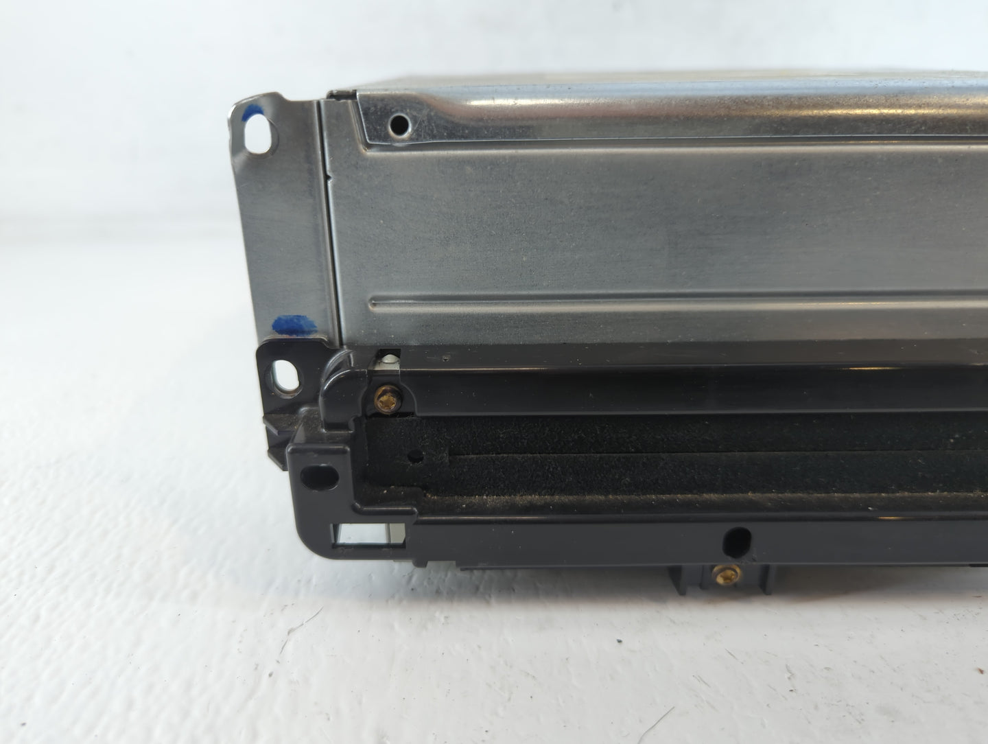 2018-2020 Dodge Journey Radio AM FM Cd Player Receiver Replacement P/N:P68209665AG Fits Fits 2018 2019 2020 OEM Used Auto Pa