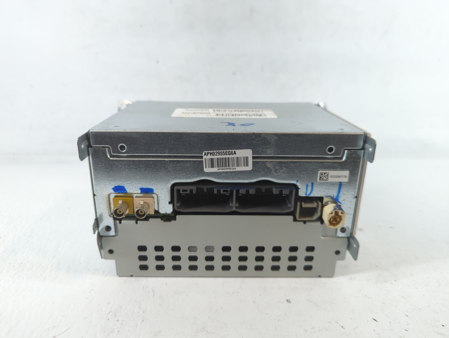 2018-2020 Dodge Journey Radio AM FM Cd Player Receiver Replacement P/N:P68209665AG Fits Fits 2018 2019 2020 OEM Used Auto Pa