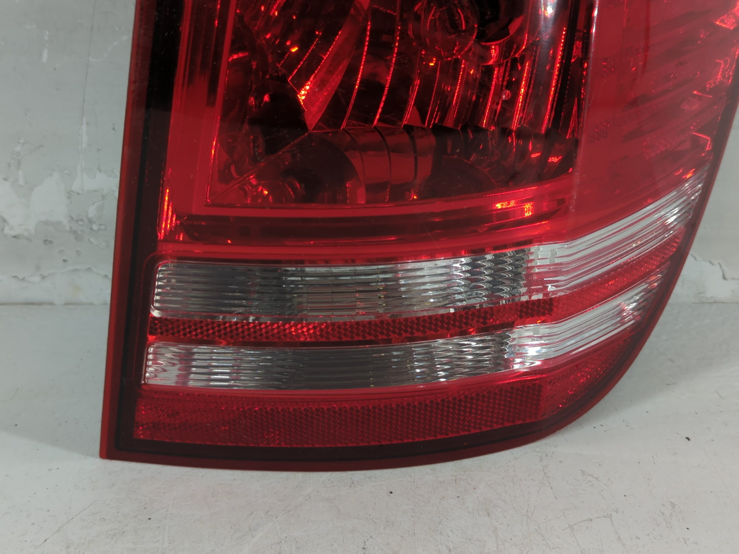 2010-2020 Dodge Journey Tail Light Assembly Passenger Right OEM P/N:05116290AG Fits OEM Used Auto Parts - Oemusedautoparts1.