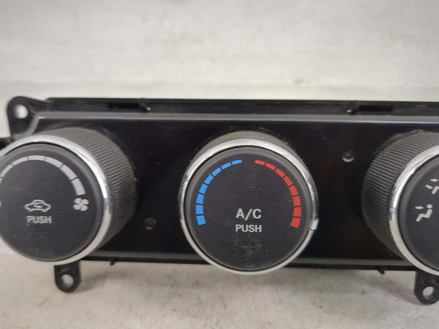 2020 Dodge Promaster 3500 Climate Control Module Temperature AC/Heater Replacement P/N:P6RK11DX9AB Fits Fits 2019 2021 OEM U