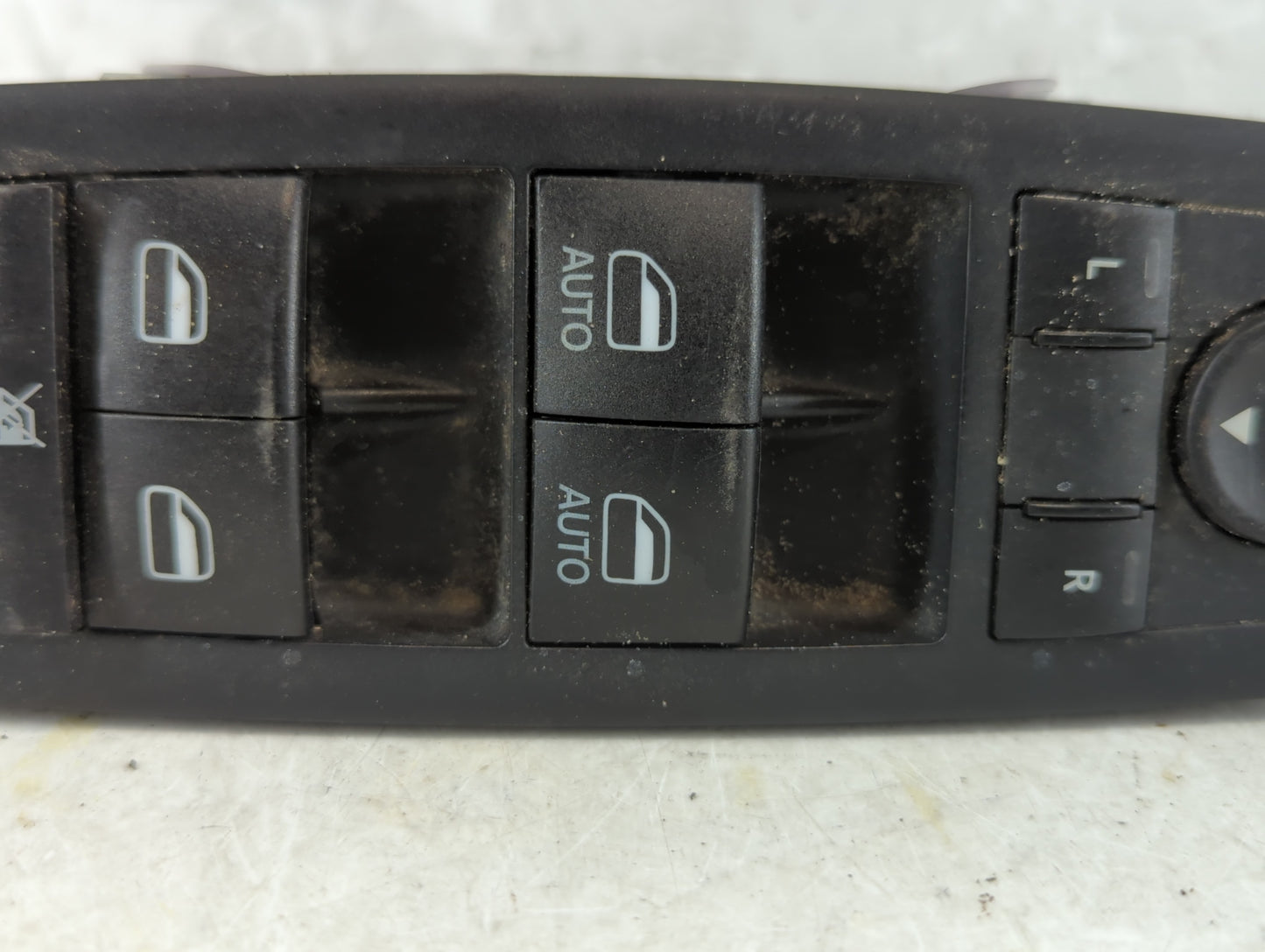 2020 Dodge Ram 1500 Master Power Window Switch Replacement Driver Side Left P/N:P56046823AE Fits OEM Used Auto Parts - Oemus