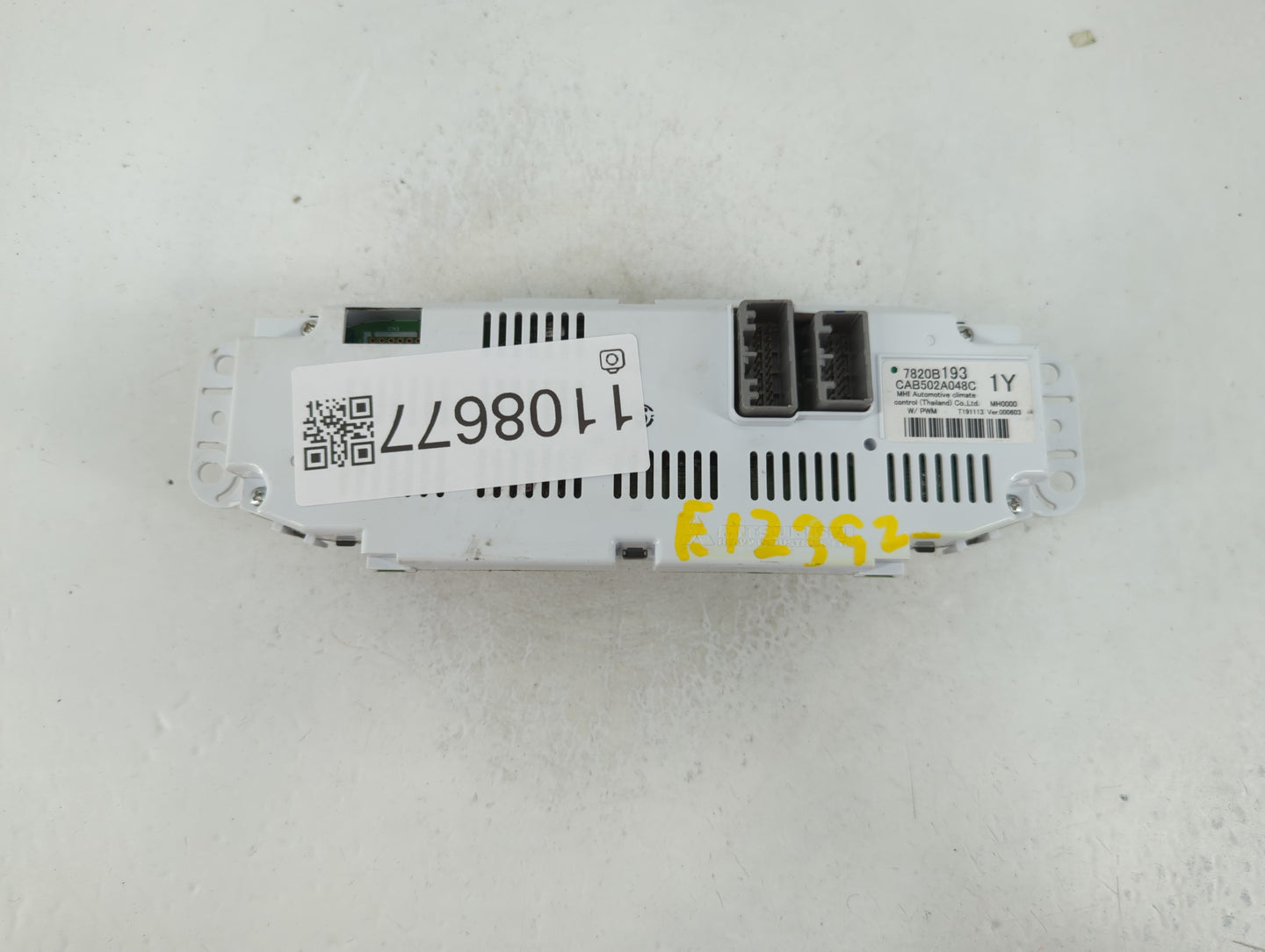 2020 Dodge Ram 1500 Climate Control Module Temperature AC/Heater Replacement P/N:7820B193 Fits OEM Used Auto Parts - Oemused