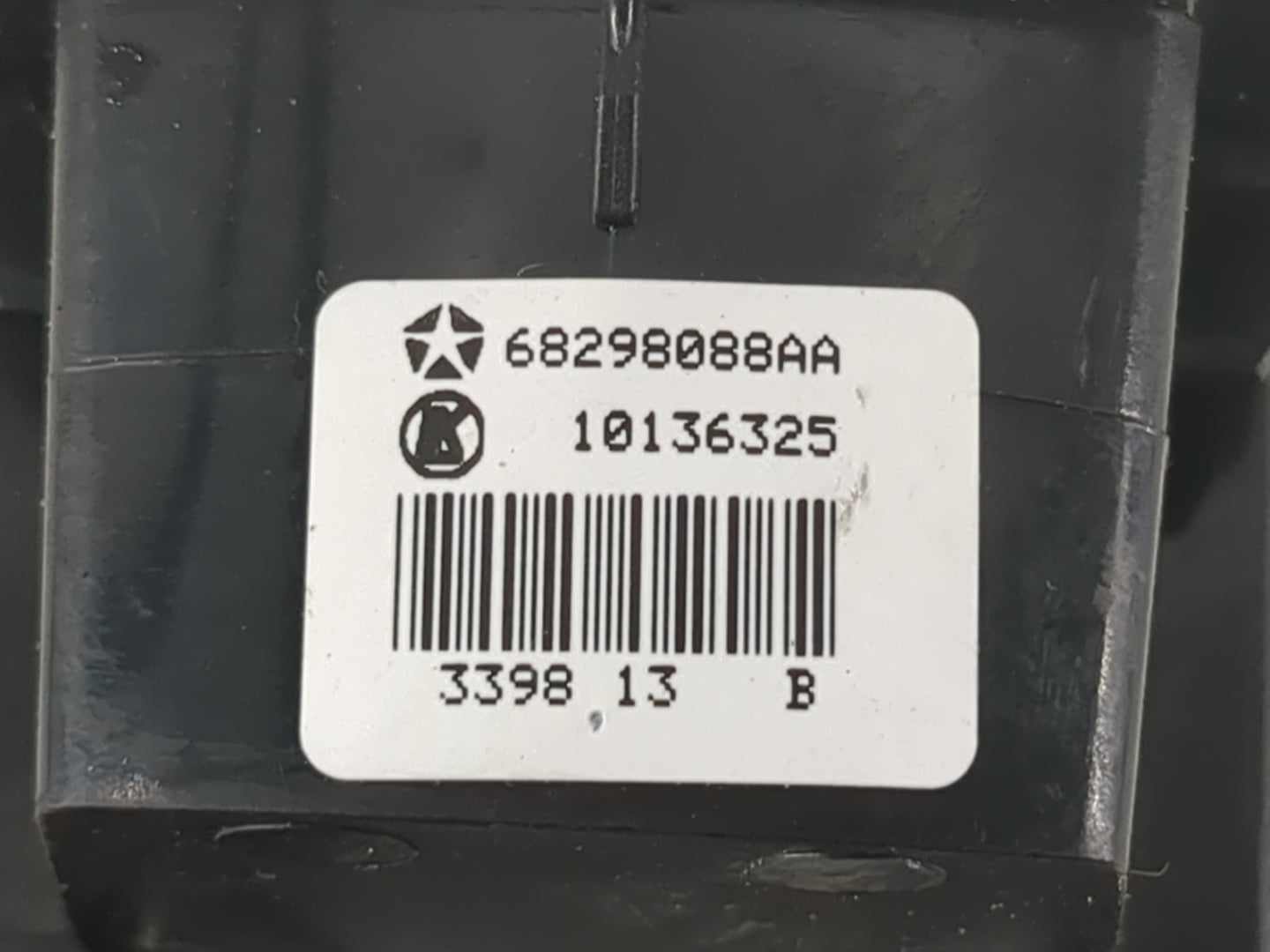 2020 Dodge Ram 1500 Master Power Window Switch Replacement Driver Side Left P/N:68298088AA Fits Fits 2016 2017 2018 2019 202