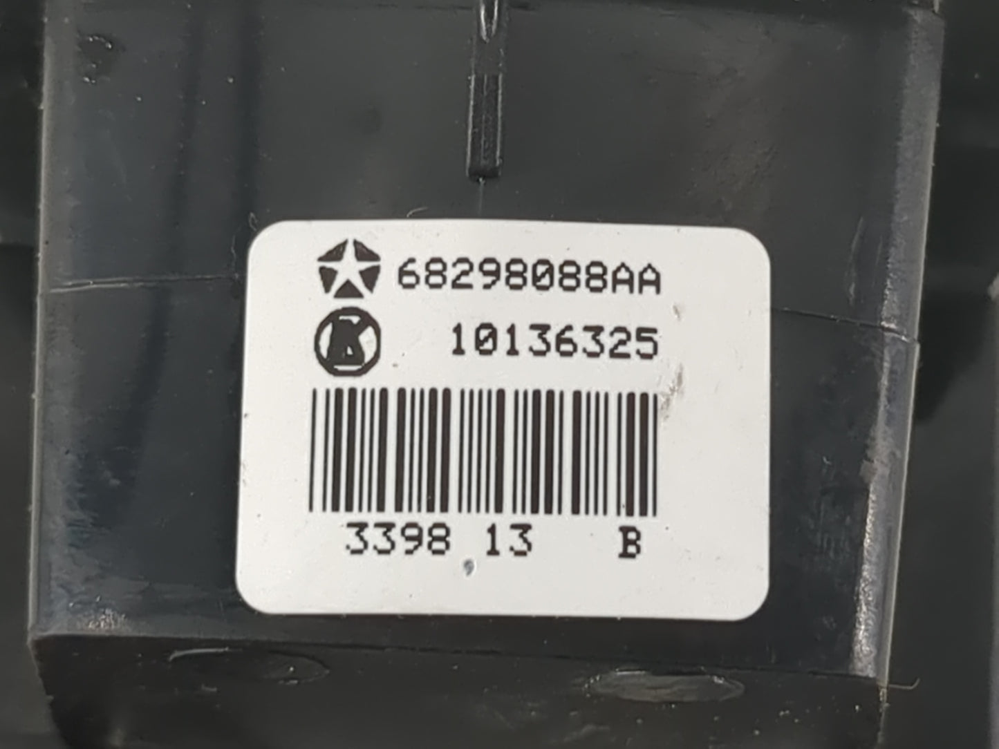 2020 Dodge Ram 1500 Master Power Window Switch Replacement Driver Side Left P/N:68298088AA Fits Fits 2016 2017 2018 2019 202