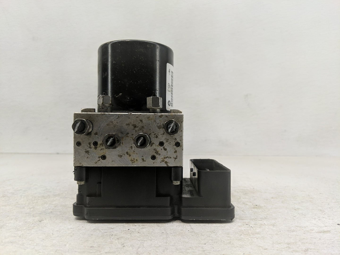 2020 Dodge Ram 1500 ABS Pump Control Module Replacement P/N:P68292756AC Fits Fits 2017 2018 2019 2021 2022 OEM Used Auto Par