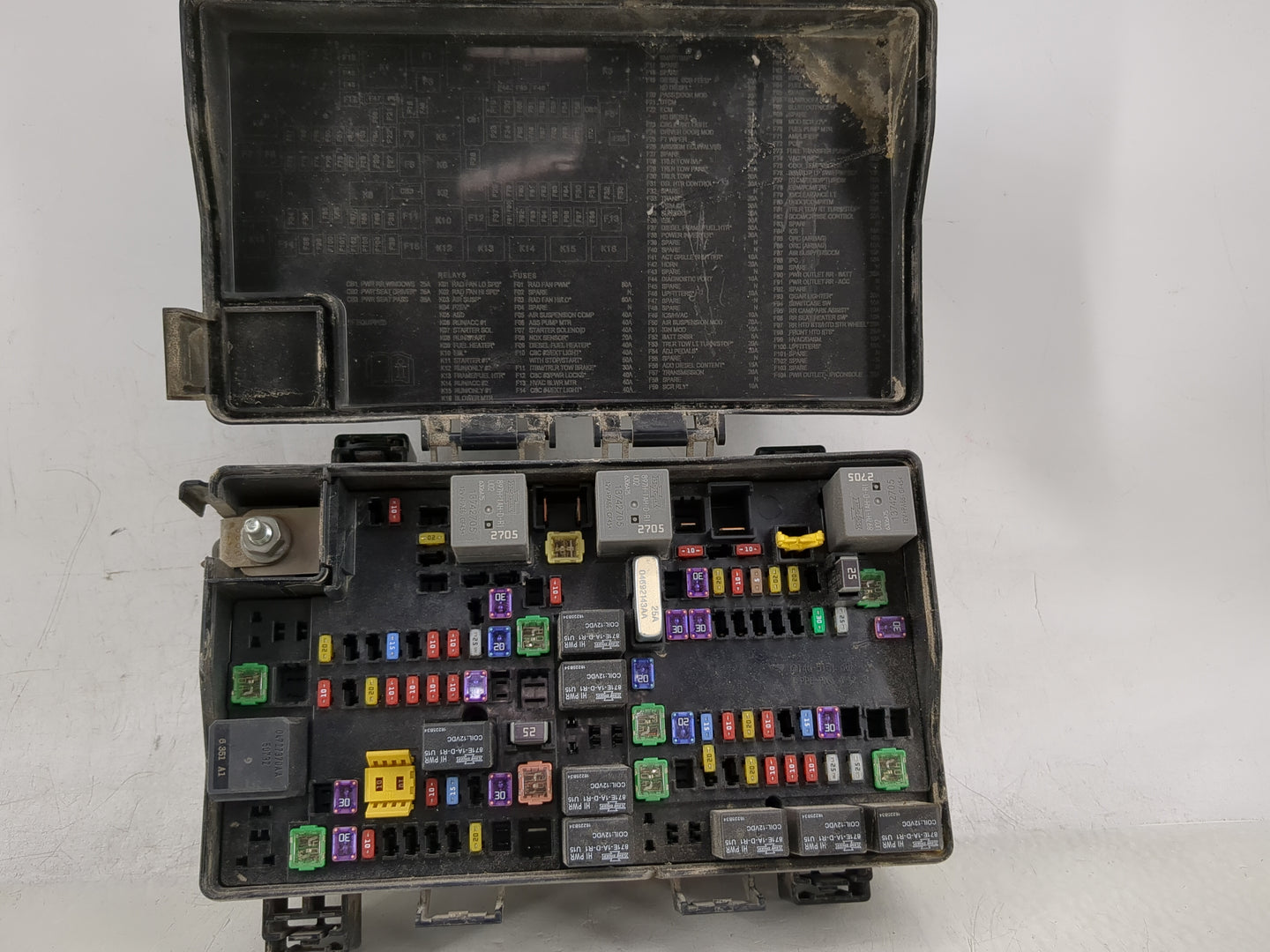 2020 Dodge Ram 1500 Fusebox Fuse Box Panel Relay Module P/N:P68322371AB Fits OEM Used Auto Parts - Oemusedautoparts1.com
