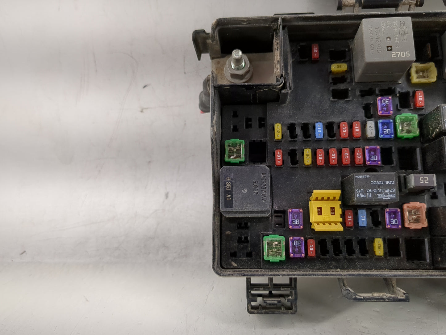 2020 Dodge Ram 1500 Fusebox Fuse Box Panel Relay Module P/N:P68322371AB Fits OEM Used Auto Parts - Oemusedautoparts1.com
