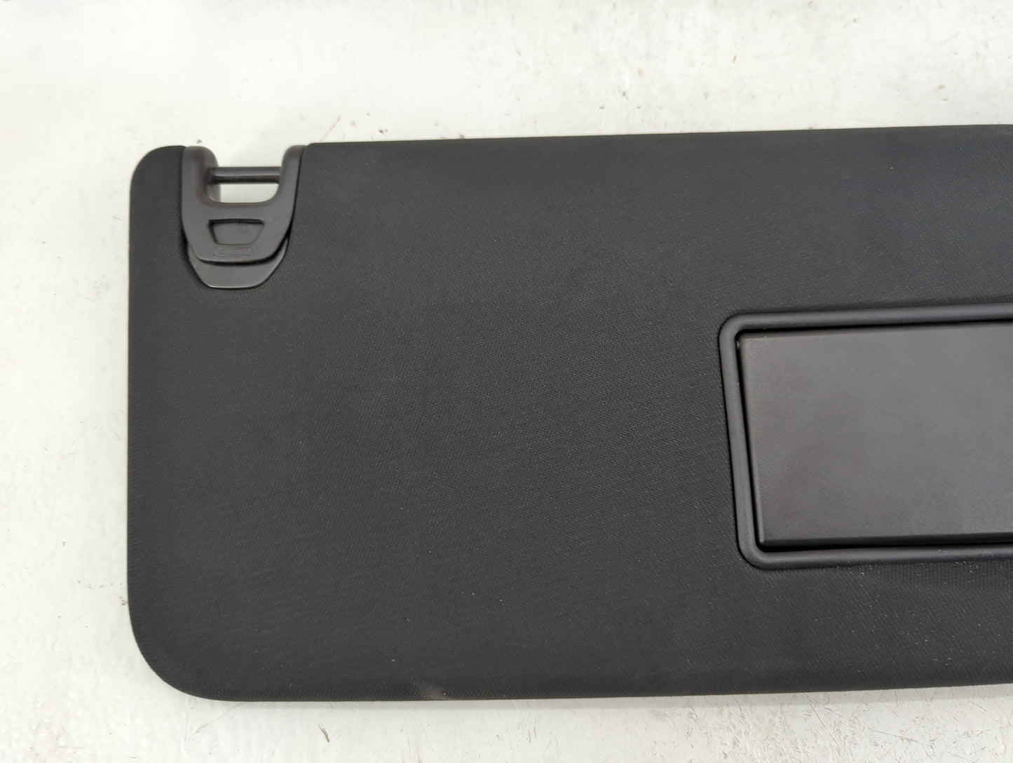 2020 Dodge Ram 1500 Sun Visor Shade Replacement Passenger Right Mirror Fits Fits 2019 2021 2022 OEM Used Auto Parts - Oemuse