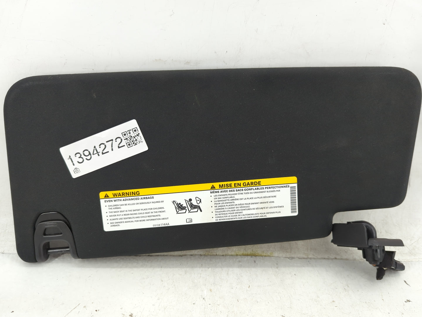 2020 Dodge Ram 1500 Sun Visor Shade Replacement Passenger Right Mirror Fits Fits 2019 2021 2022 OEM Used Auto Parts - Oemuse