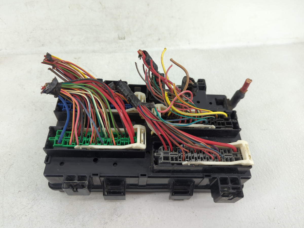 2020 Dodge Ram 1500 Fusebox Fuse Box Panel Relay Module P/N:P68322373AB Fits OEM Used Auto Parts - Oemusedautoparts1.com