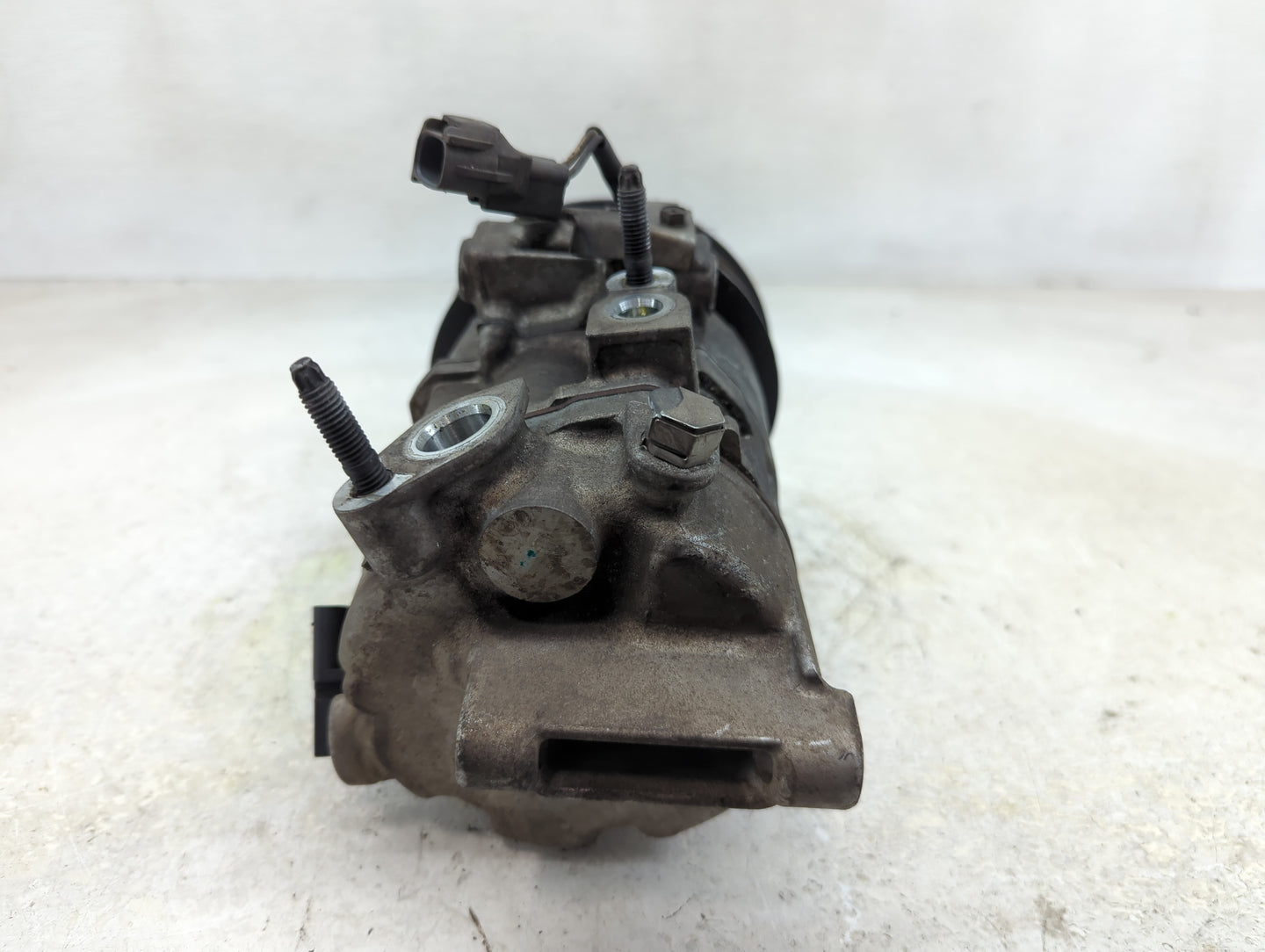 Dodge Ram 1500 Air Conditioning A/c Ac Compressor Oem - Oemusedautoparts1.com