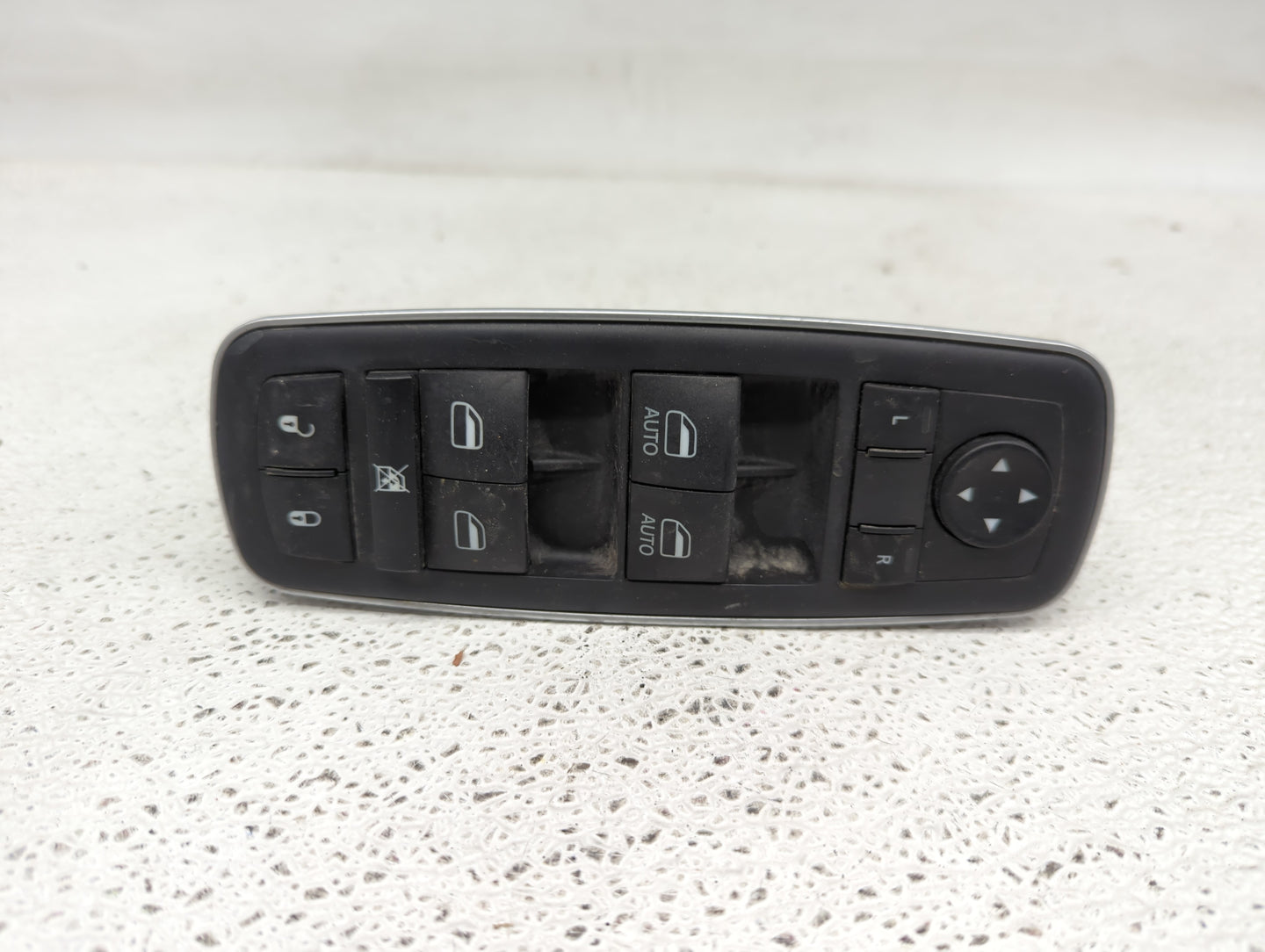 2020 Dodge Ram 1500 Master Power Window Switch Replacement Driver Side Left P/N:68262253AC Fits OEM Used Auto Parts - Oemuse