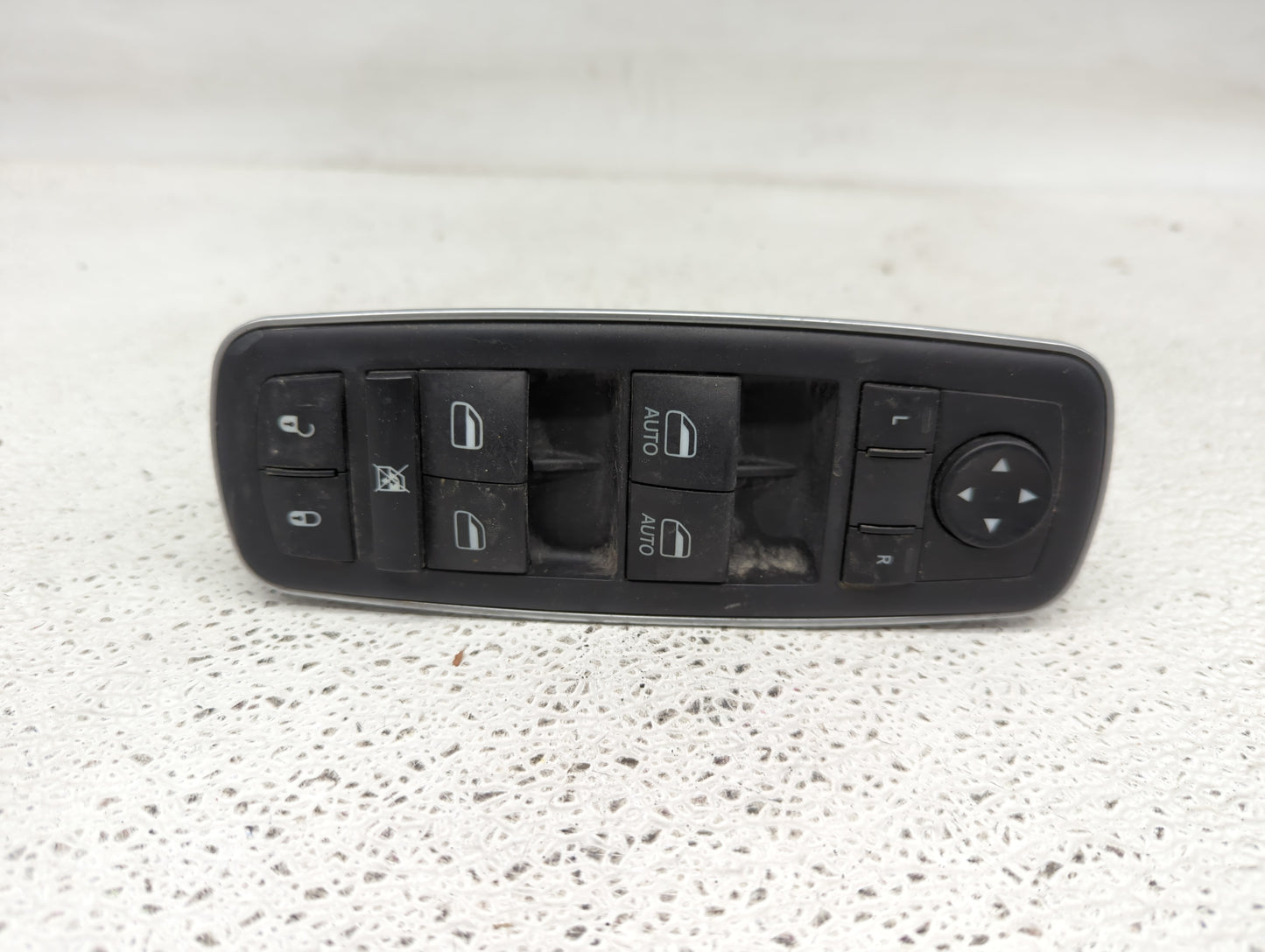 2020 Dodge Ram 1500 Master Power Window Switch Replacement Driver Side Left P/N:68262253AC Fits OEM Used Auto Parts - Oemuse