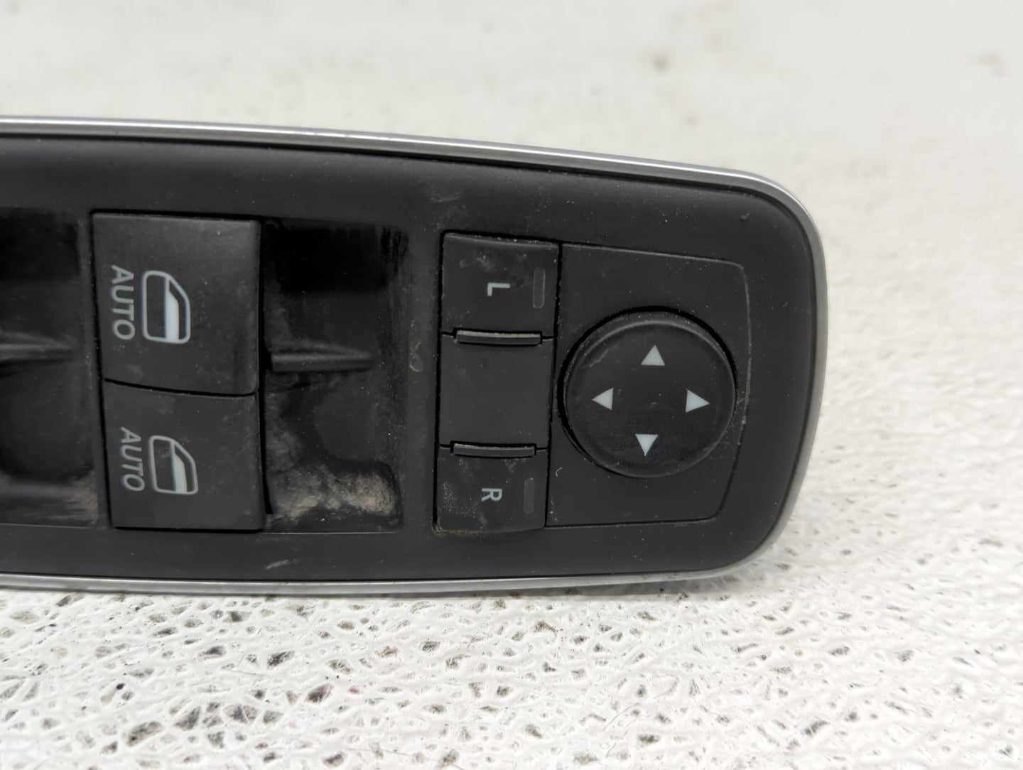 2020 Dodge Ram 1500 Master Power Window Switch Replacement Driver Side Left P/N:68262253AC Fits OEM Used Auto Parts - Oemuse