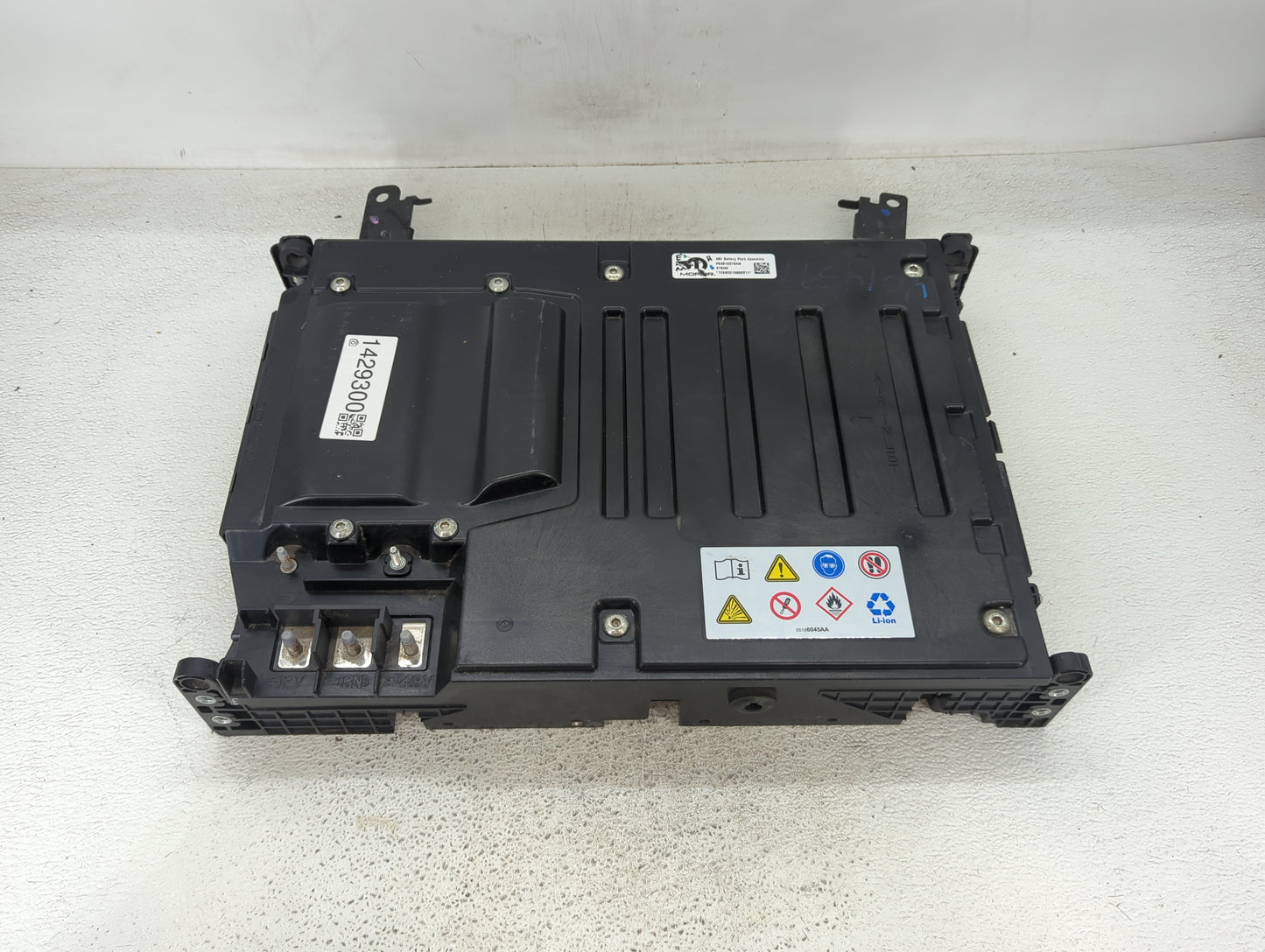 Ram 1500 Ac Dc Power Control Module Accessory Computer Power Inverter - Oemusedautoparts1.com