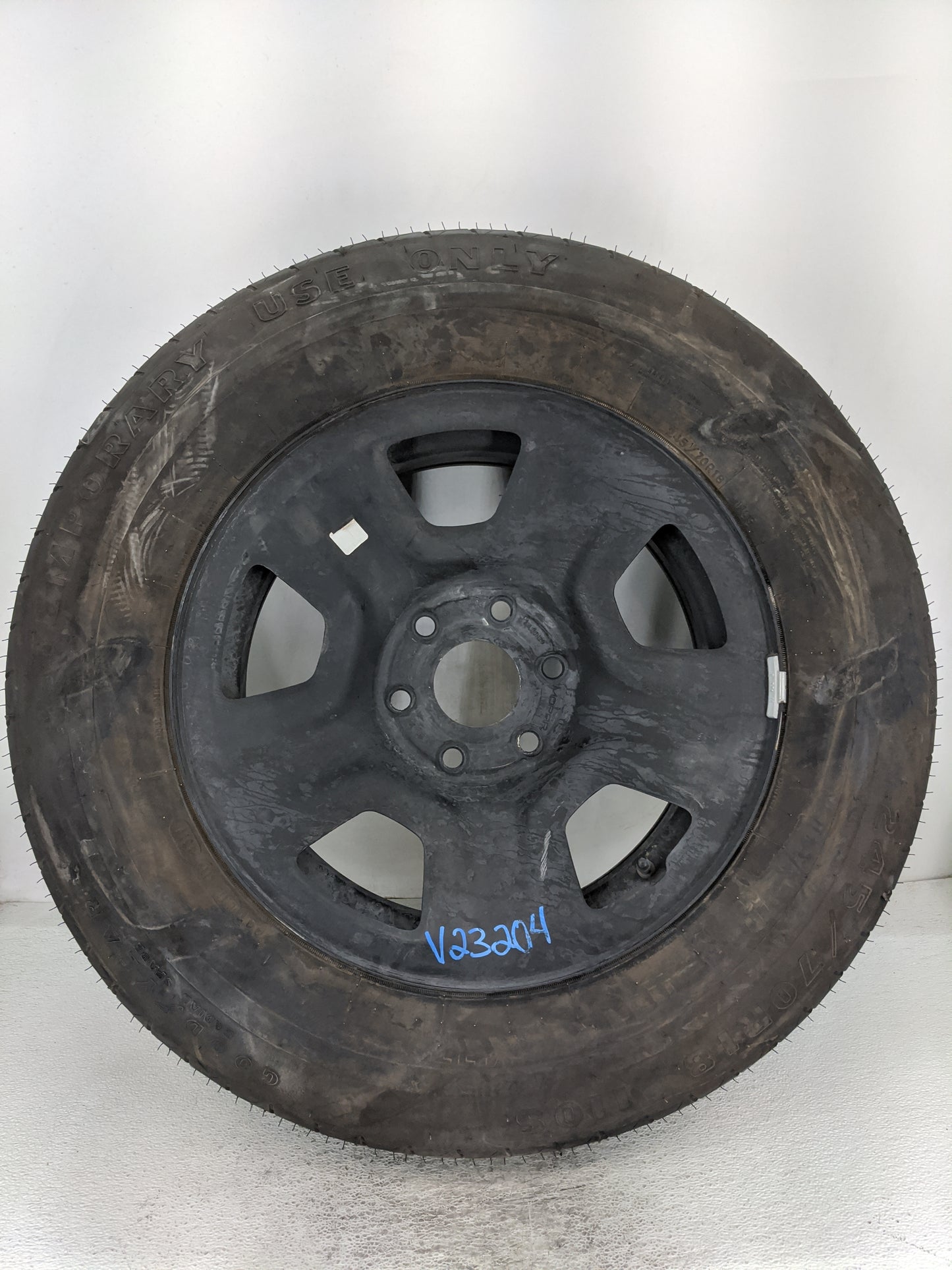 Dodge Ram 1500 Spare Donut Tire Wheel Rim Oem 1461854 - Oemusedautoparts1.com