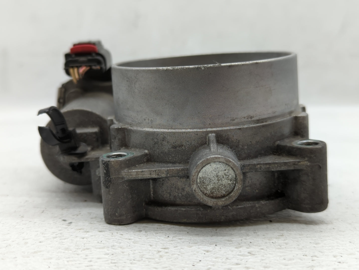 2020 Dodge Ram 1500 Throttle Body P/N:53034251AD Fits Fits 2012 2013 2014 2015 2016 2017 2018 2019 2021 2022 OEM Used Auto P