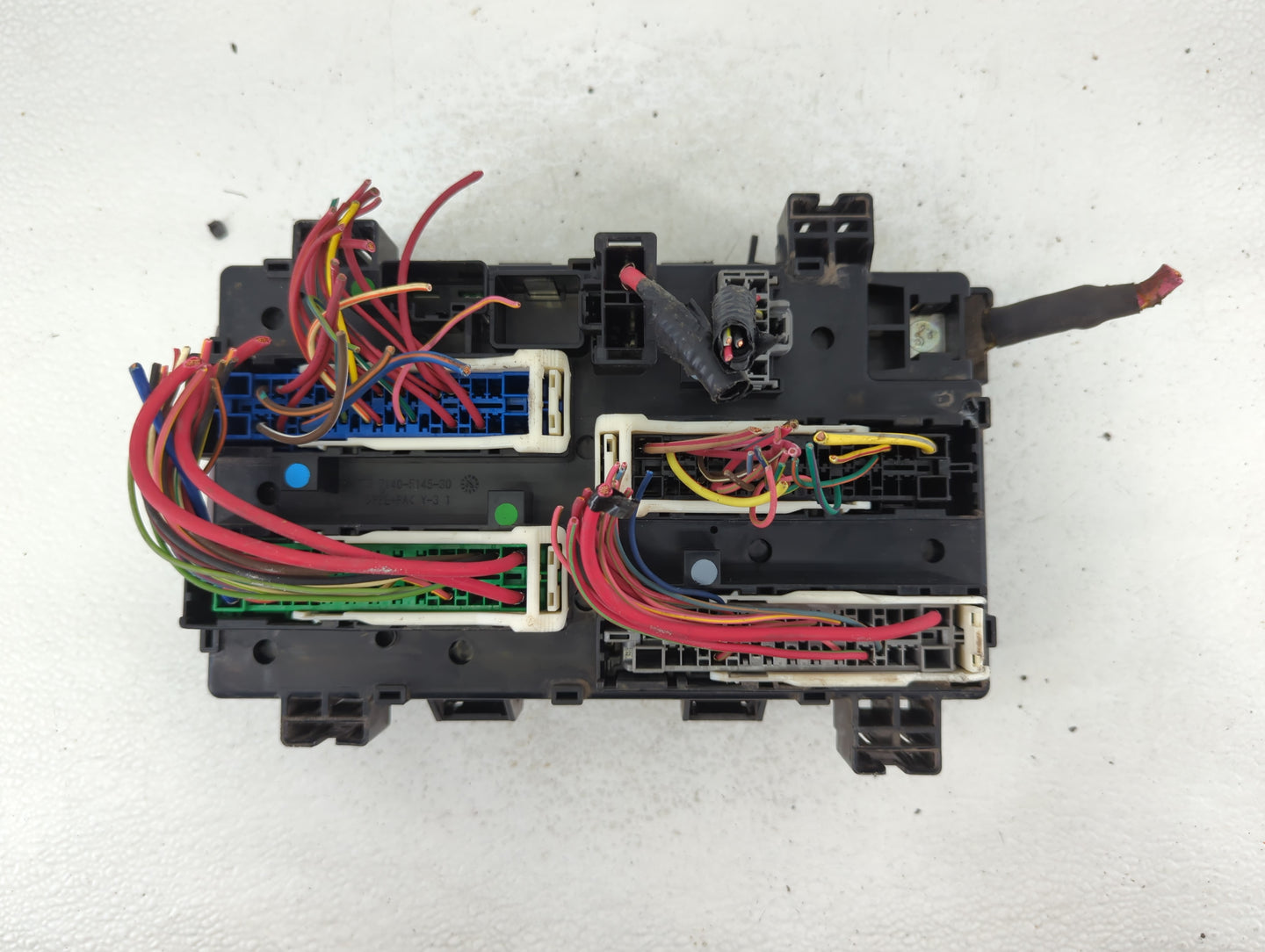 2020 Dodge Ram 1500 Fusebox Fuse Box Panel Relay Module P/N:P68322373AD A Fits OEM Used Auto Parts - Oemusedautoparts1.com