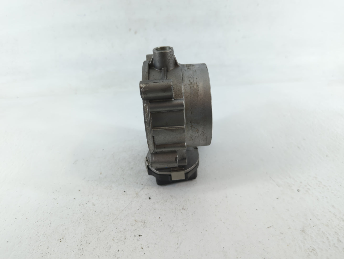 2020 Dodge Ram 1500 Throttle Body P/N:53034251AD Fits Fits 2012 2013 2014 2015 2016 2017 2018 2019 2021 2022 OEM Used Auto P